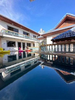 Phuket Patong Plan B house